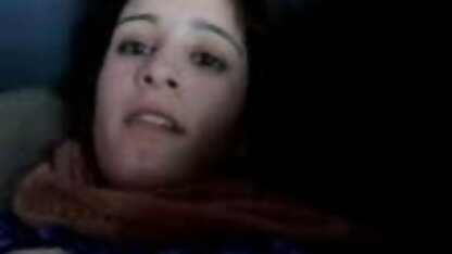 वह पुरुष शहद कलेना लेने के एक कठिन मुर्गा इंग्लिश फुल सेक्सी मूवी में