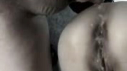 वह अपने अन्नप्रणाली और जीभ का उपयोग करती है इंग्लिश सेक्सी वीडियो ब्लू फिल्म