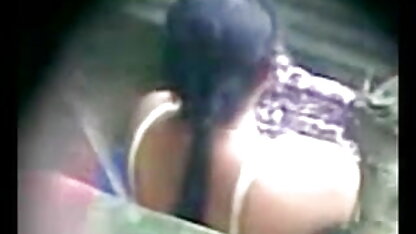 फूहड़ पत्नी सेक्सी फिल्म वीडियो इंग्लिश में के एक गिरोह में 25 पुरुषों