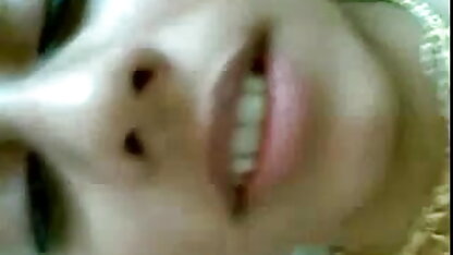 स्पेनिश ब्रीजेट द्वि सवारी एक भावपूर्ण मुर्गा के साथ गुदा में स्त्री उपर में सेक्सी पिक्चर मूवी इंग्लिश में बैंक