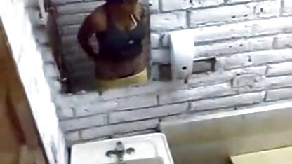 पेट में चाकू से इंग्लिश सेक्सी फिल्म वीडियो में घायल