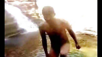 चरण माँ बेकार है बेटा इंग्लिश का सेक्सी फिल्म घर पर