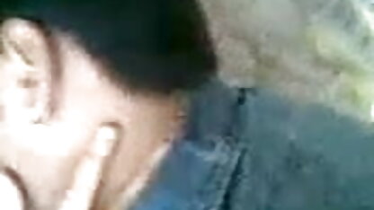 लाल बालों वाली किशोर विमर्श सौतेली बहिन काले बालों वाली लड़की सेक्सी इंग्लिश ब्लू