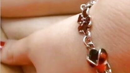 उप-शून्य बंधे लाल सेक्सी पिक्चर इंग्लिश रंग के लिए पोल और में मौत का संग्राम अंगूठी