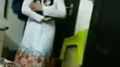 वह पुरुष उसे गधे सेक्सी इंग्लिश ब्लू