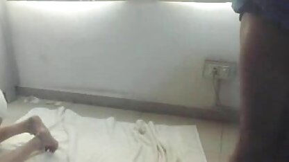 साफ मुंडा बिल्ली प्रसार पर समुद्र तट तहलका सेक्सी ब्लू वीडियो इंग्लिश में