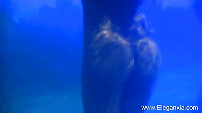 शीना शॉ बेंच पर सेक्सी फिल्म वीडियो इंग्लिश में तुला है और यह गधा में ले लिया