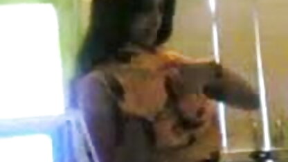 भव्य वह ब्लू इंग्लिश सेक्सी मूवी पुरुष उसे तंग भट्ठा