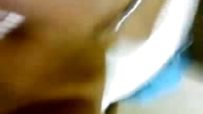 वह धोखा देती है पर उसके प्रेमी के भाई 27s और सेक्सी इंग्लिश ब्लू वीडियो squirts