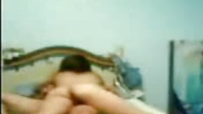 छोटे बालों सेक्सी फिल्म बीएफ इंग्लिश वाली सुनहरे बालों वाली धोखा देती है पर पति के साथ युवा