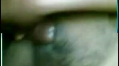 छोटे बालों वाली श्यामला पत्नी बेब. सेक्सी पिक्चर इंग्लिश MP4