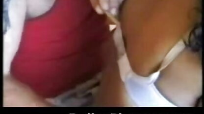 एकल वह पुरुष छात्रा उड़ रहा था ऊपर बंद सेक्सी इंग्लिश ब्लू