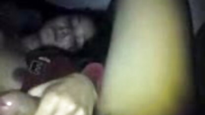 बेटा सेक्सी इंग्लिश फिल्म निचोड़ सो रही है माँ के बालों बिल्ली मुट्ठी के साथ