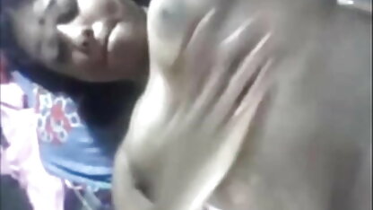 वह देखता है उसे नष्ट इंग्लिश फिल्म सेक्सी उसकी माँ