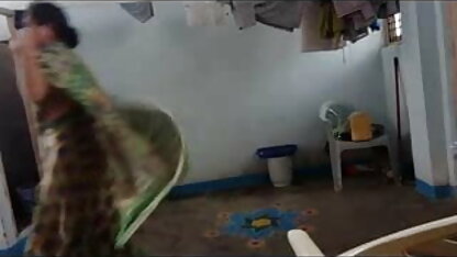 छोटा funbags शहद स्मैश सेक्सी पिक्चर हिंदी इंग्लिश माता-पिता