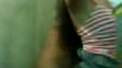 डरपोक सेक्स के साथ डेम दीप गला और अभ्यास की सेक्सी पिक्चर इंग्लिश तैयारी करते हुए छात्रा का पट्टा पर नकली लंड