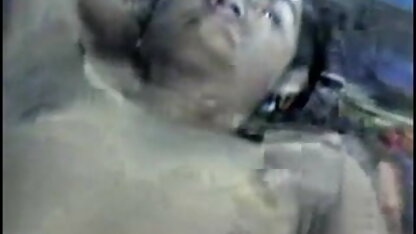 चरण माँ च्लोए और इंग्लिश ब्लू सेक्सी फिल्म रोबी जासूसी पकड़ा!