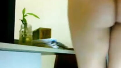 सफल इंग्लिश फिल्म सेक्सी स्ट्रीट फूड सेक्स के एक समूह में बदल गया