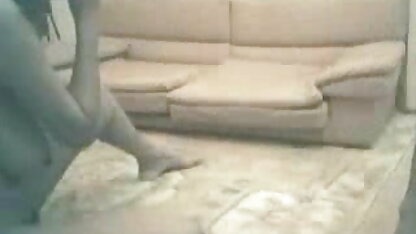 वेब कैमरा के सामने इतना प्यारा और सेक्सी फिल्म इंग्लिश सेक्सी फिल्म इंग्लिश अद्भुत भौंरा ताने