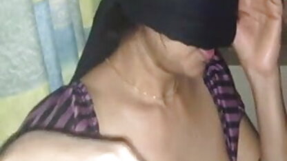 चेहरे की अश्लील इटली रॉस चेहरे सेक्सी इंग्लिश पिक्चर बीपी की इटैलियन