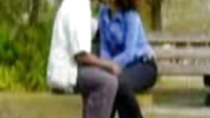 भव्य तीन आयामी कार्टून रेतीले सेक्सी इंग्लिश ब्लू वीडियो बालों वाली stunner gargles और आँसू