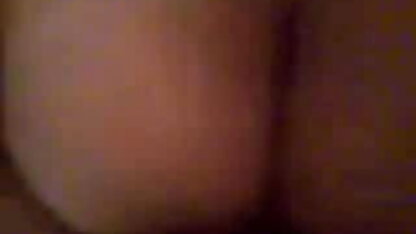 भिगोने कच्चे सेक्सी पिक्चर हिंदी इंग्लिश त्रिगुट के लिए भाग्यशाली बारटेंडर