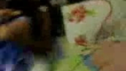 दोस्तों सेक्सी इंग्लिश फिल्में के साथ बेटा सर्कल में पुरानी माँ छोड़ दिया