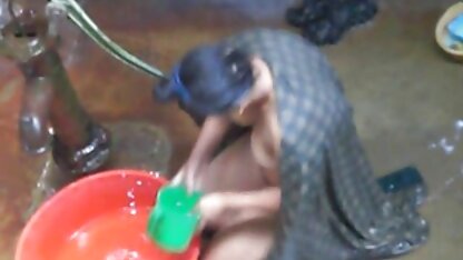 स्लिम हिपस्टर चाहता है बदलने के लिए, चार इंग्लिश वीडियो सेक्सी मूवी लॉलीपॉप