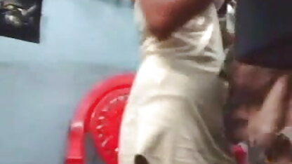 स्नूपी बो एक दोस्त को एक ताजा मुर्गा के साथ वीडियो इंग्लिश फिल्म सेक्सी सास के लिए दंडित कर रहा है ?!