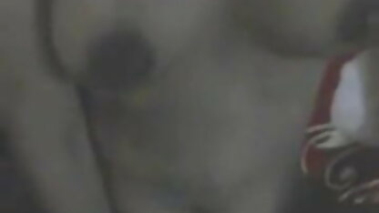 पतला छात्र कक्षा में एक इंग्लिश हिंदी सेक्सी फिल्म दोस्त के लिए आया था और उसके साथ बकवास करने के लिए शुरू किया