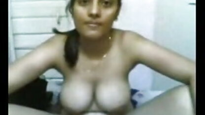 स्पेनिश क्लारा ब्लू फिल्में सेक्सी इंग्लिश में गोल्ड बैंकर मुर्गा की सवारी और एक मजबूत मुर्गा के लिए पूछता है