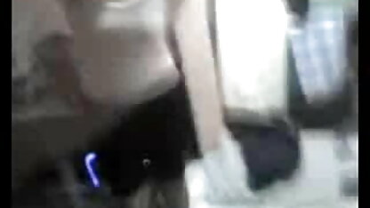 Teen poked घुंडी में ब्लू पिक्चर इंग्लिश सेक्सी बोनी किशोर-Petite18