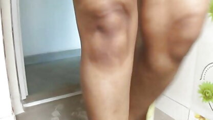 सेक्सी कुतिया नृत्य स्ट्रिपटीज़ इंग्लिश सेक्सी इंग्लिश सेक्सी पिक्चर वेब कैमरा के सामने