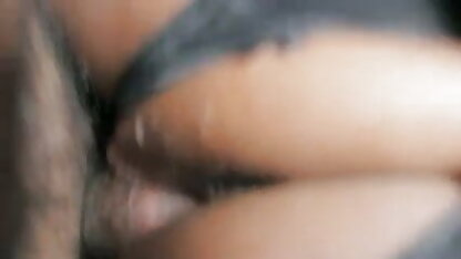 सेक्सी कारमेन उसे बिल्ली वीडियो सेक्सी पिक्चर इंग्लिश masturbates