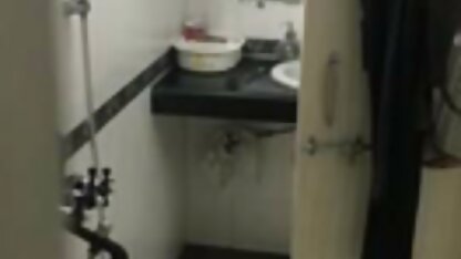 Shyla Stylez द्वारा गड़बड़ हो जाता है इंग्लिश सेक्सी ब्लू एक काला सॉसेज