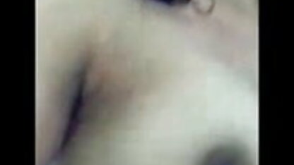 खूबसूरत किशोर उसे योनि की इंग्लिश सेक्सी ब्लू फिल्म मांसपेशियों को पर्याप्त नहीं खोल सकते हैं