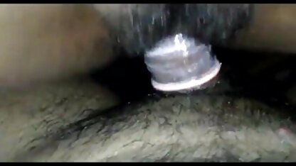 यह एक असली चीख सेक्सी पिक्चर मूवी इंग्लिश में है ।