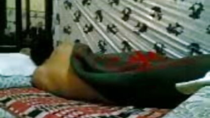 पतला काले बालों वाली एक असली सेक्स इंग्लिश मूवी सेक्सी फिल्म ड्राइव