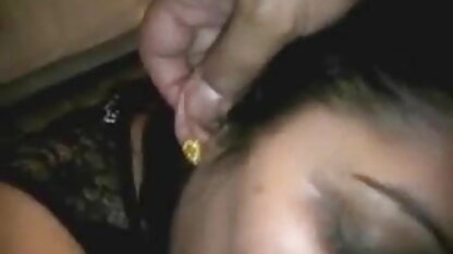 सोफी डी बैठता है उसे वसा इंग्लिश ब्लू पिक्चर सेक्सी गधा पर अपने मुर्गा के लिए एक मुर्गा में