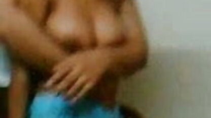 चरण इंग्लिश सेक्सी वीडियो फुल मूवी माँ बेटी की चूत, पकड़ा उसे हस्तमैथुन