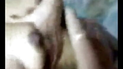 चरण माँ चखा सह इंग्लिश सेक्सी पिक्चर फुल मूवी में सौतेले बेटे