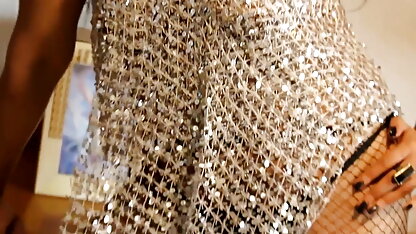 सौतेले इंग्लिश ब्लू सेक्सी मूवी बेटे, चरण माँ बिल्ली में